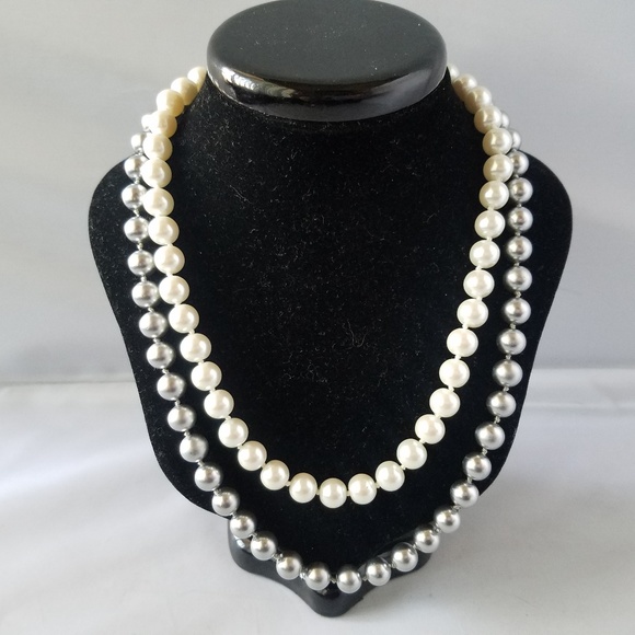 Kissaka | Jewelry | Kissaka Vintage Metallic Faux Pearl Necklaces ...